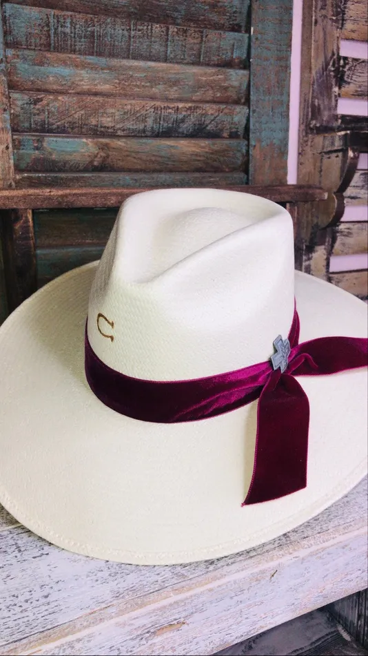 Earrings CHARLIE 1 HORSE CHARLIE 1 HORSE TRUTH HAT