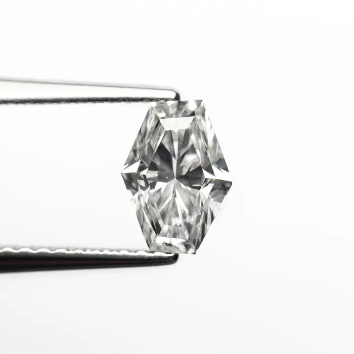 Earrings Misfit Diamonds 100ct 736x528x378mm GIA SI2 E Hexagon Brilliant 2390101