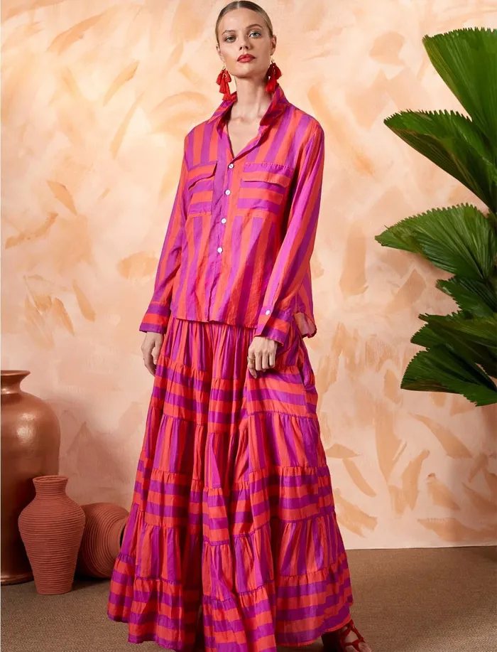 Erika Pea Earrings Ana Shirt