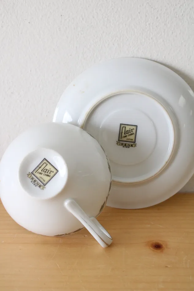 Flair Earrings Flair Fine China Japan Irene 4149 Teacup Saucer
