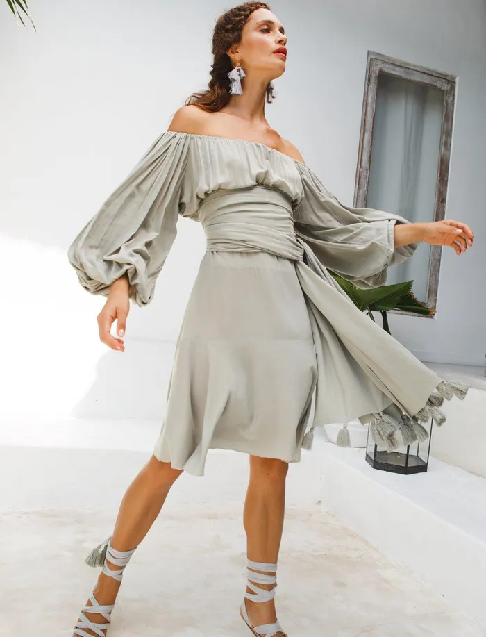 MARISSA BOHO MIDI DRESS Erika Pea Earrings
