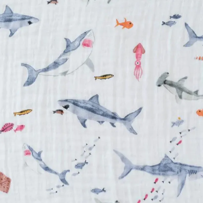 Necklaces LITTLEUNICORN Little Unicorn Shark Print Cotton Muslin Swaddle Blanket