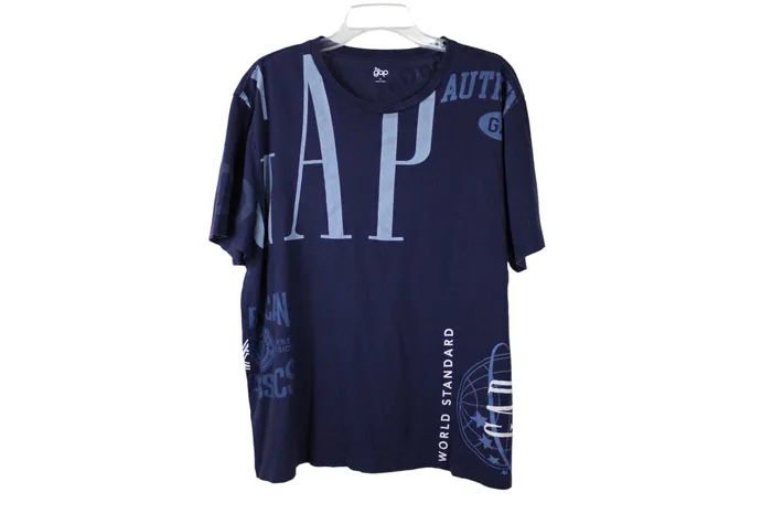 The Gap Blue Tee XL Gap Rings