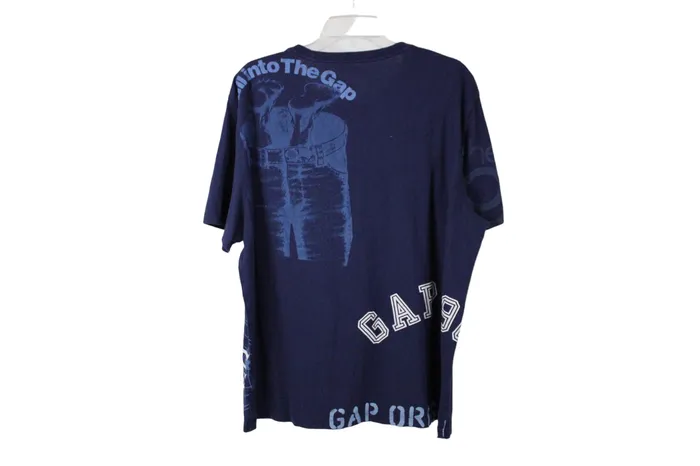 The Gap Blue Tee XL Gap Rings
