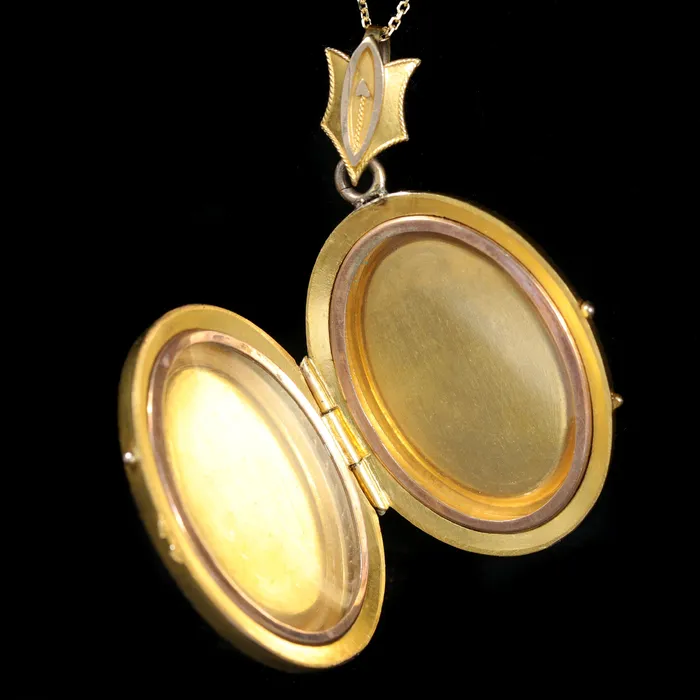 Victorian 10K Yellow Gold Cameo Locket Pendant OTC Necklaces