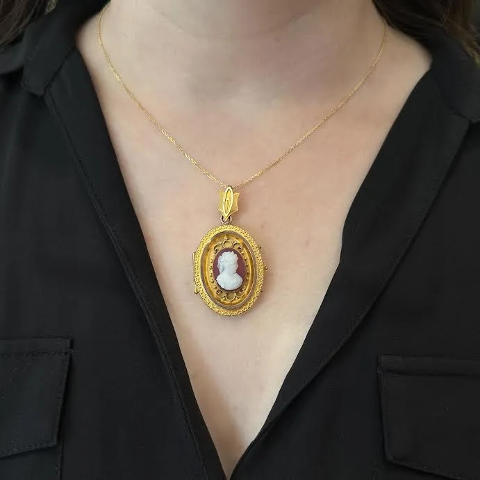 Victorian 10K Yellow Gold Cameo Locket Pendant OTC Necklaces