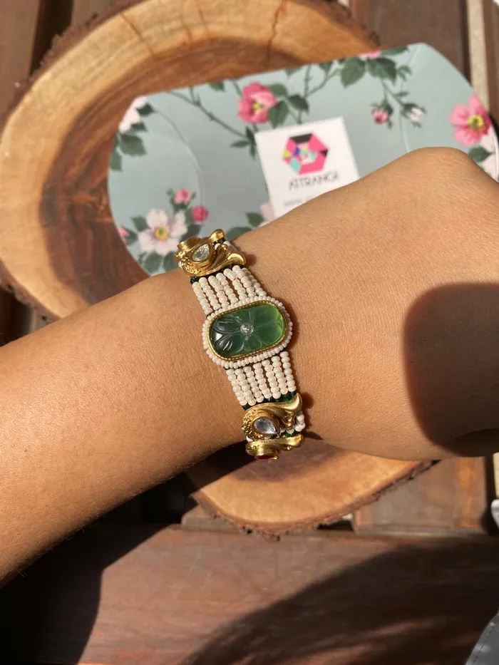 attrangi Bracelets Mrinali Pearl Gold Indian Bracelet Sone Pe Suhaga Collection attrangi Bracelets Mrinali Pearl Gold Indian Bracelet Sone Pe Suhaga Collection