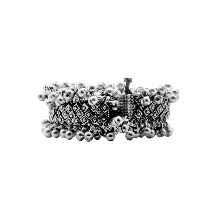 Bracelets Teejh Teejh Geeta Rawa Work Silver Oxidized Ghungroo Bangle Bracelets Teejh Teejh Geeta Rawa Work Silver Oxidized Ghungroo Bangle