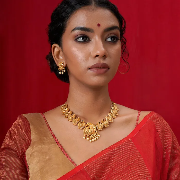 Earrings Teejh Teejh Royal Gold and Red Kundan Set