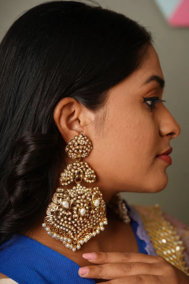 Earrings Zeba Oversized Earrings Attrangi