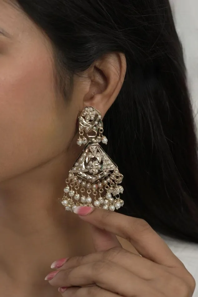 Half Baano Jadaau Chandbali Attrangi Earrings Half Baano Jadaau Chandbali Attrangi Earrings