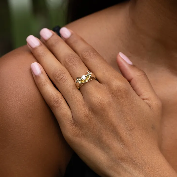 Jose Hess Diamond and 18k Gold Sculptural Ring Vintage Rings