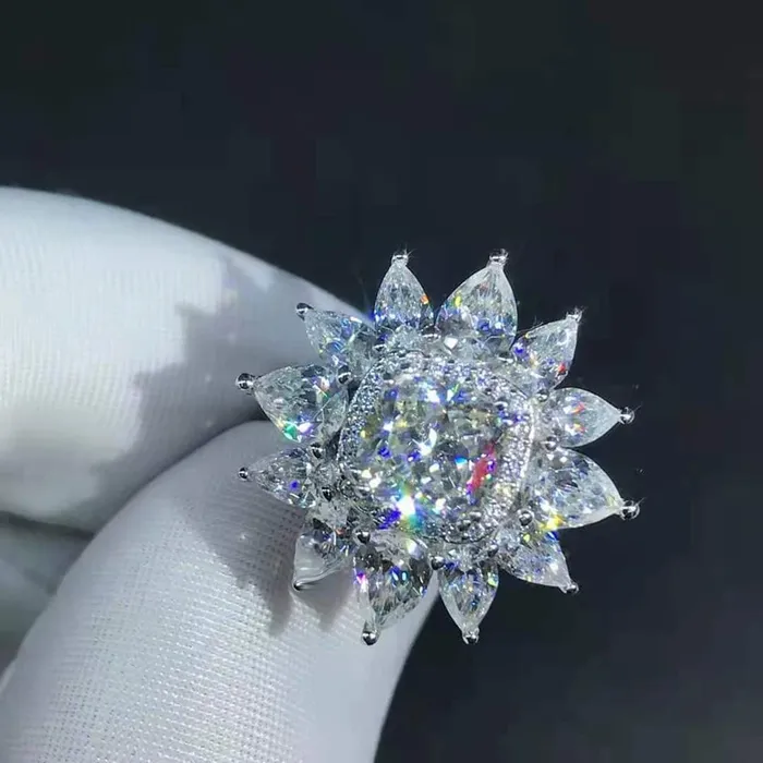 Leyloon Jewelry Rings 2 Carat Cushion Cut Moissanite Ring KM Colorless 13 Stone Double Halo Starburst