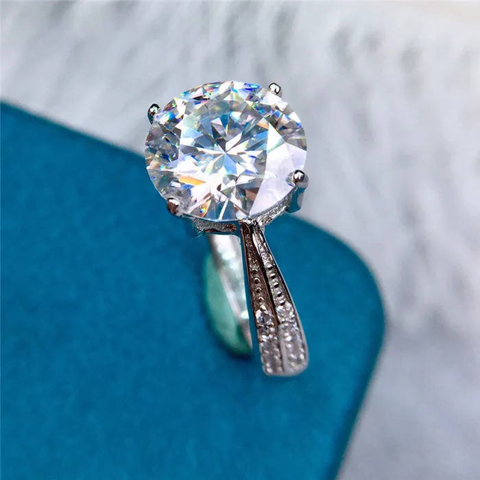 Leyloon Jewelry Rings 4 Carat Round Cut Moissanite Ring Bead set 4 Prong Certified VVS D Color