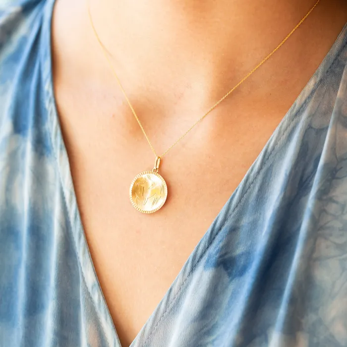 Necklaces Vintage Sagittarius 14K Gold Engraved Zodiac Charm
