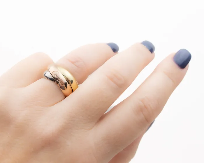Rings Isadoras C 1980s Cartier Triple Gold Band