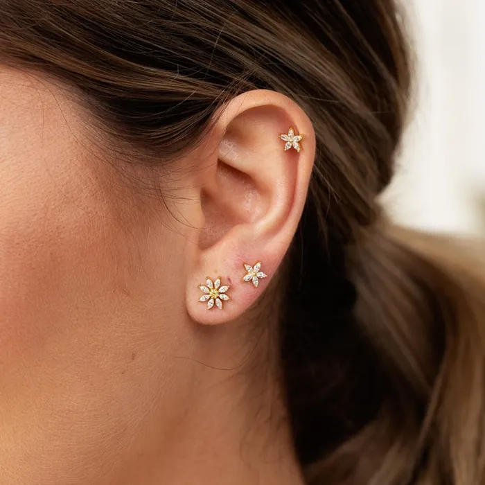 Scream Pretty Earrings Hannah Martin Gold Teeny Flower Stud Earrings