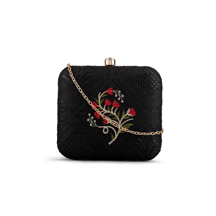 Teejh Avantika Floral Threadwork Clutch Teejh Rings