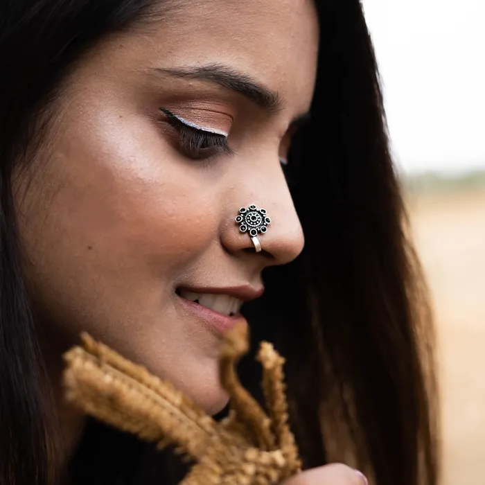 Teejh Rings Teejh Aagamya Black Stone Silver Oxidised Nose Pin