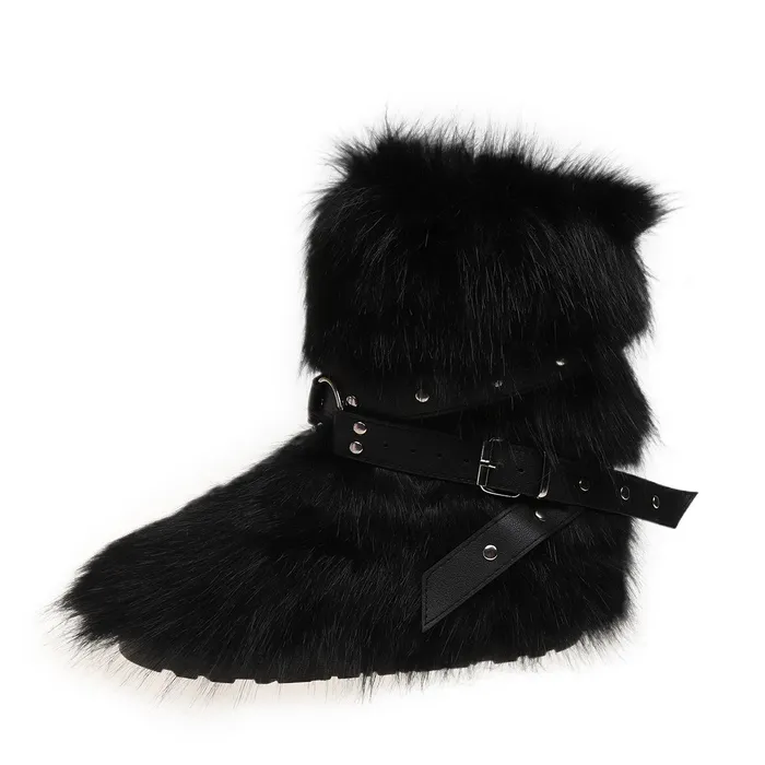 THE LUMI SHOP Rings Black Funky Fuzzy Boots