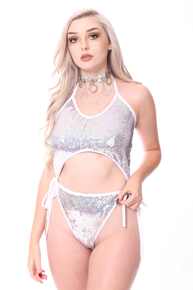 THE LUMi SHOP Rings Disco Sequin Bodysuit Silver Holographic