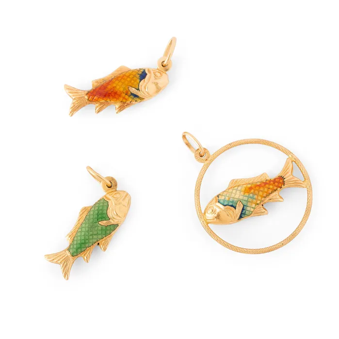 Vintage Earrings Italian Pisces Fish Enamel And 18K Gold Zodiac Charm
