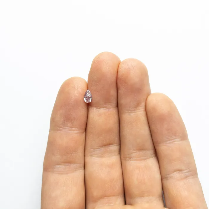 050ct 668x407x265mm GIA SI2 Fancy Purplish Pink Pear Brilliant 2412501 Misfit Diamonds Earrings