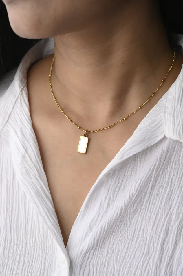 18K GoldFilled Rectangle Shell Pendant Necklace Jewelvers Necklaces