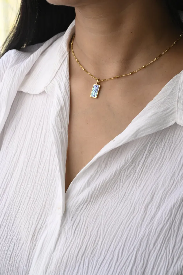 18K GoldFilled Rectangle Shell Pendant Necklace Jewelvers Necklaces