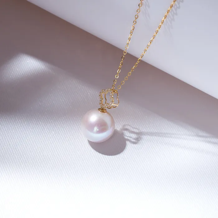 18k Solid Gold Edison Pearl Necklace KN00226 Pearly Lustre Necklaces
