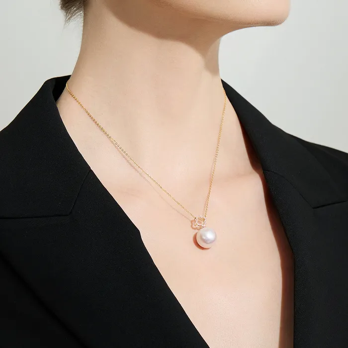 18k Solid Gold Edison Pearl Necklace KN00226 Pearly Lustre Necklaces