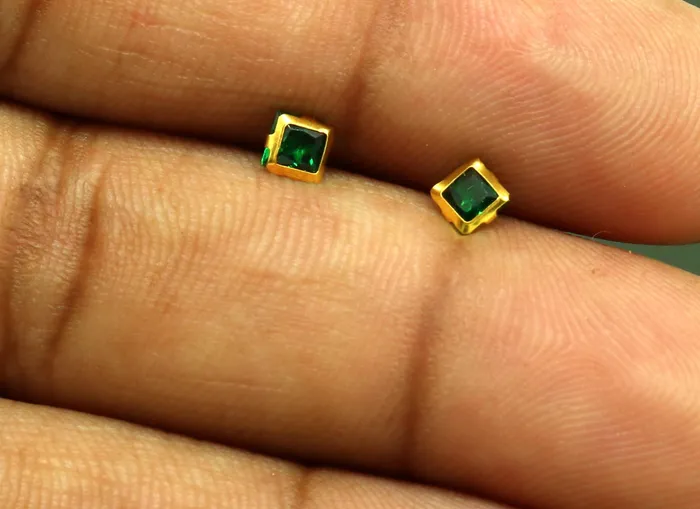 3MM OR 4mm single Green stone 18kt yellow gold handmade square shape fabulous screw back stud earring or nose pin unisex jewelry er121 TRIBAL ORNAMENTS Earrings