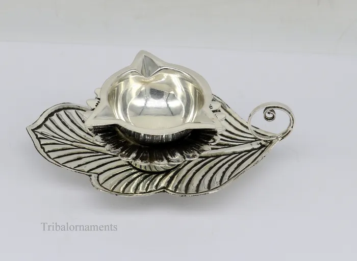 925 sterling silver Divine oil lamp stunning tree leaf vintage design 3 joth lamp best gifting puja utensils or article from India su479 TRIBAL ORNAMENTS Necklaces