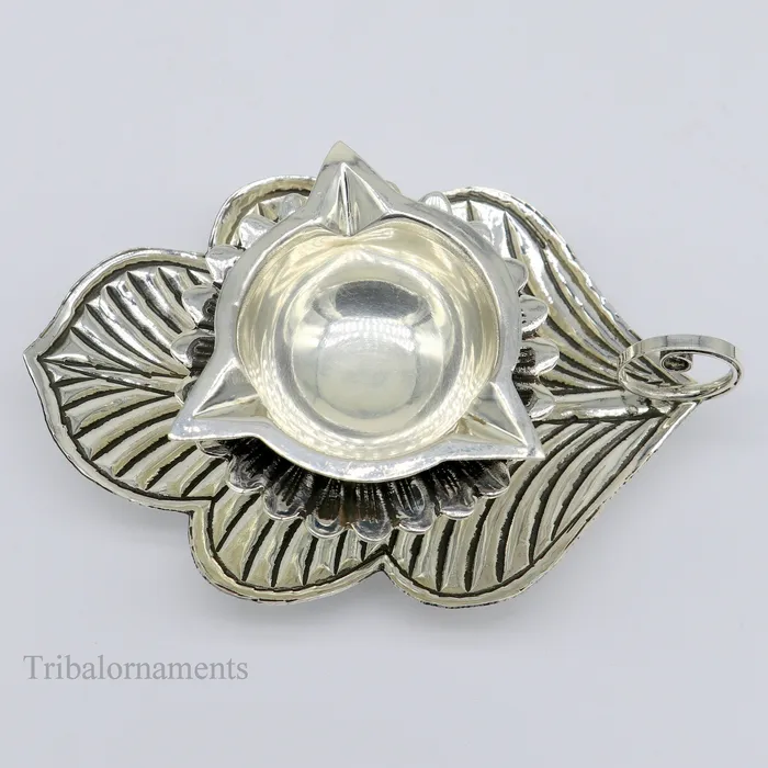 925 sterling silver Divine oil lamp stunning tree leaf vintage design 3 joth lamp best gifting puja utensils or article from India su479 TRIBAL ORNAMENTS Necklaces