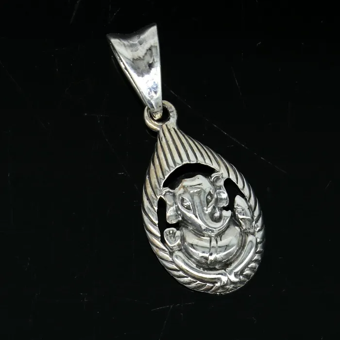 925 sterling silver handmade vintage stylish trendy idol Ganesha pendant exclusive designer unisex pendant silver locket jewelry ssp434 TRIBAL ORNAMENTS Necklaces 925 sterling silver handmade vintage stylish trendy idol Ganesha pendant exclusive designer unisex pendant silver locket jewelry ssp434 TRIBAL ORNAMENTS Necklaces