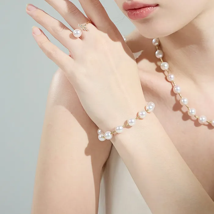 Bracelets Pearly Lustre 18K Solid Gold Akoya Pearl Bracelet KB00031