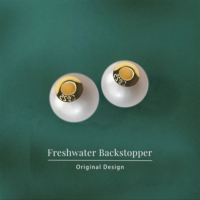 Earrings Pearly Lustre Elegant Freshwater Pearl Earrings WE00091