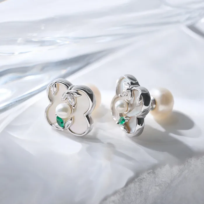 Earrings Pearly Lustre Top Grade Freshwater Pearl Earrings WE00854 PERANAKAN