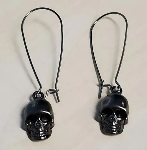 Earrings polly E1184 Gun Metal Skull Dangle Earrings