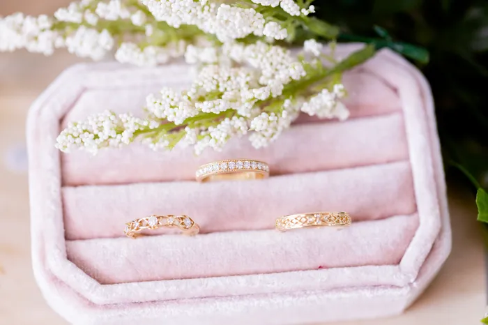 FIRE BRILLIANCE Earrings Vintage Beauty Gift Set 3 Rings