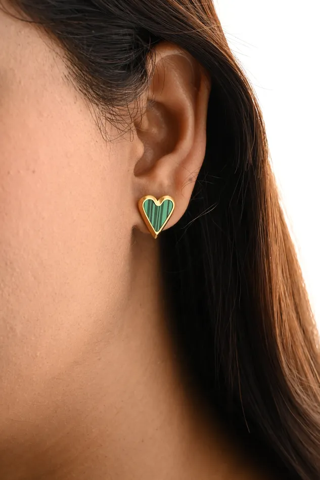 Jewelvers 18K GoldFilled Shell Heart Stud Earrings Green Earrings Jewelvers 18K GoldFilled Shell Heart Stud Earrings Green Earrings