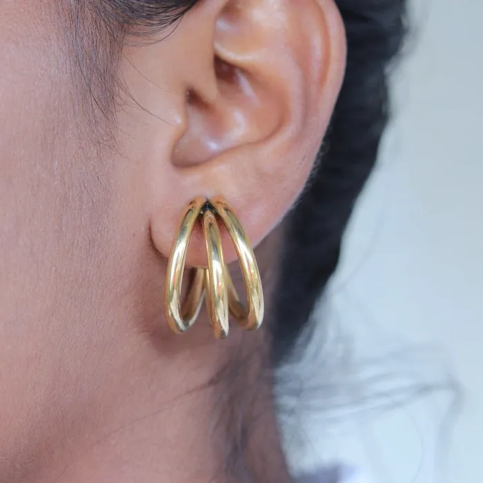 Jewelvers Earrings 18K GoldFilled Triple Hoop Earrings Big 30mm Jewelvers Earrings 18K GoldFilled Triple Hoop Earrings Big 30mm