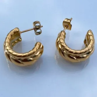 Jewelvers Earrings 18K GoldFilled Twisted Gold Hoop Earrings for Women Jewelvers Earrings 18K GoldFilled Twisted Gold Hoop Earrings for Women