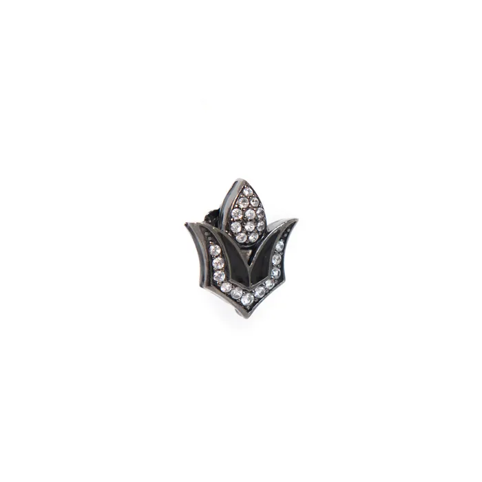 Michael Campbell Earrings PreOwned Michael Campbell Laurenza Crystal Earrings
