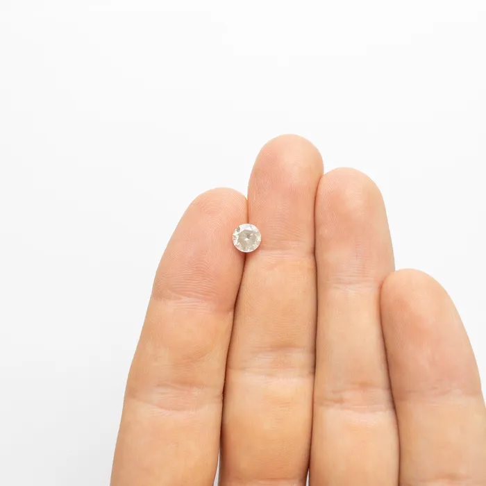 Misfit Diamonds Rings 112ct 635x630x422mm Round Brilliant 1975501