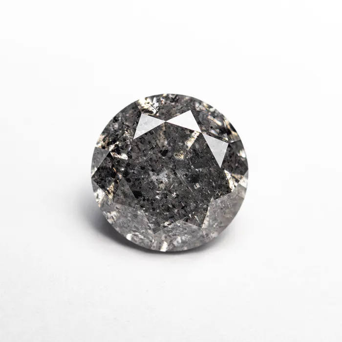 Misfit Diamonds Rings 207ct 774x777x518mm Round Brilliant 2187611