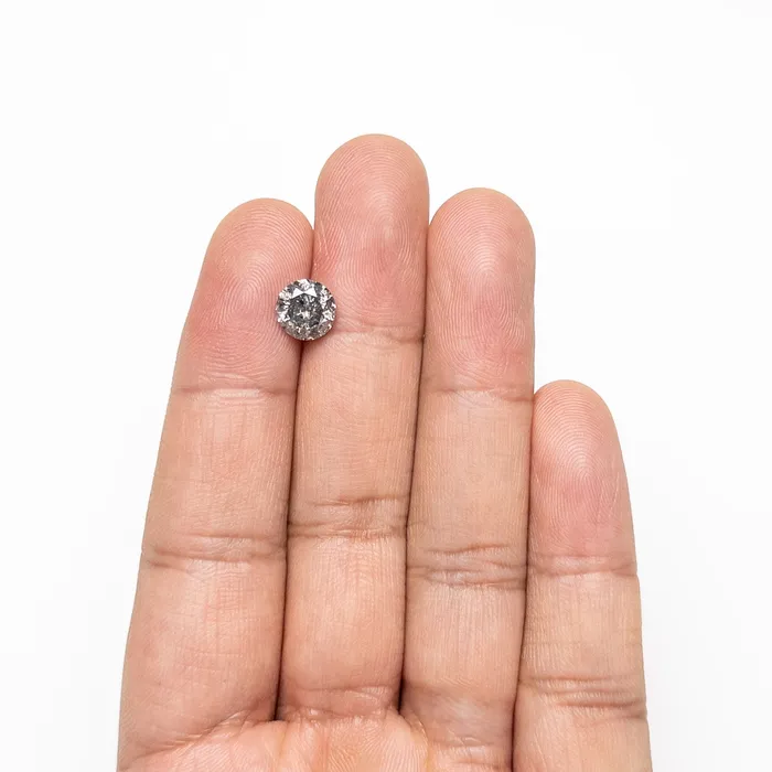 Misfit Diamonds Rings 207ct 774x777x518mm Round Brilliant 2187611