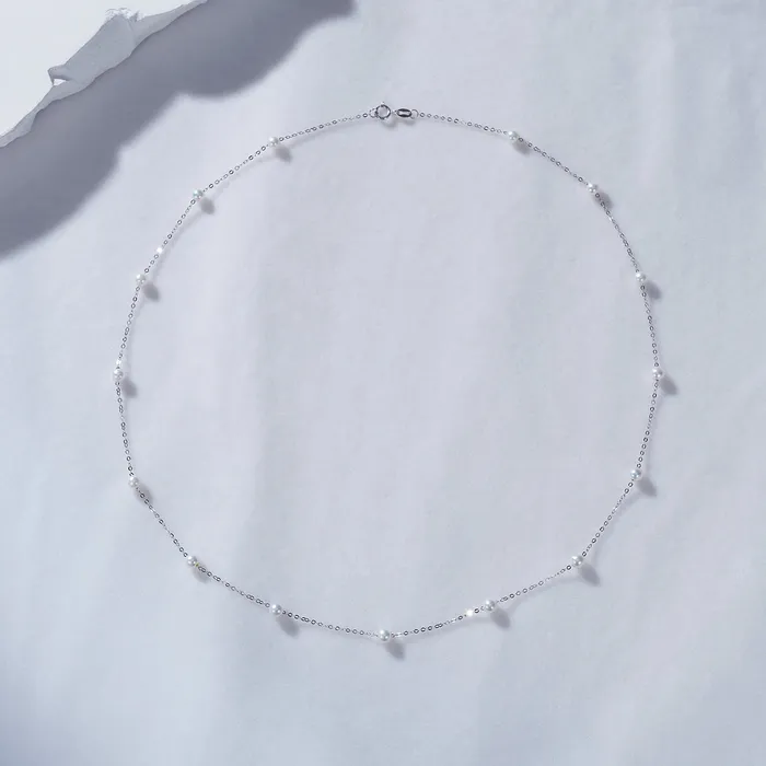 Necklaces Pearly Lustre 18K Solid Gold Freshwater Pearl Necklace KN00166