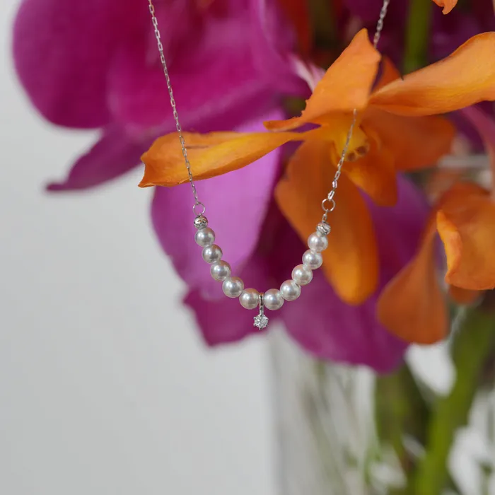 Necklaces Pearly Lustre 18K Solid Gold Silver Blue Akoya Pearl Necklace KN00223