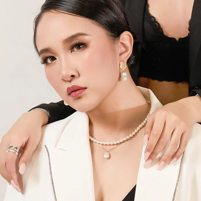 Necklaces Pearly Lustre Keshi Freshwater Pearl Necklace WN00598